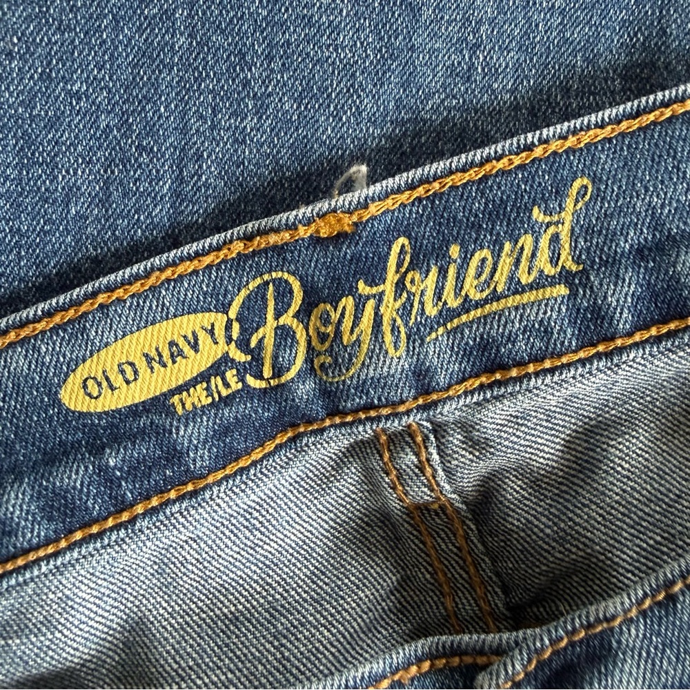 Old Navy Boyfriend Skinny Ankle Mid Rise Blue Denim Jeans Classic Americana - Picture 3 of 12